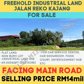 Jalan Reko Kajang Industrial Land for Sale-Facing Main Road, Freehold