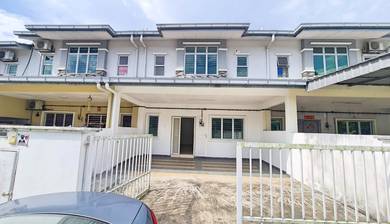 Gate and guarded, 2sty house Taman Semenyih Mewah, Near Lekas highway