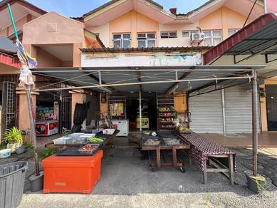 Rumah KEDAI 2TINGKAT SEBELAH TAMAN PERMINT SEBERANG TAKIR KUALA NERUS