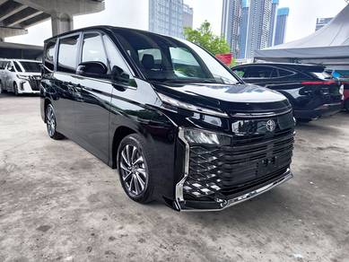 Toyota VOXY 2.0 S-Z SIDE STEP