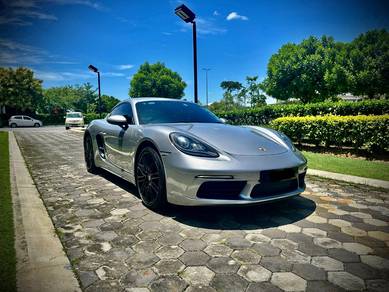 CAR KING UNIT 2017 Porsche CAYMAN 2.0 718 (A)