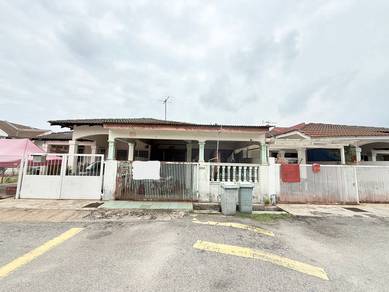 Single-storey terraced @ Air Putih, Kuantan for sale