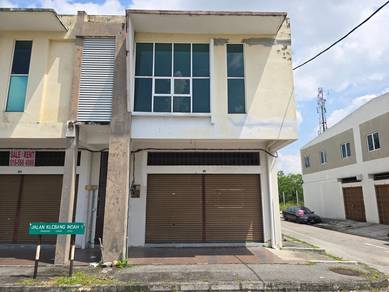Double Storey Shop End Lot At Medan Klebang Indah, Ipoh, Perak.