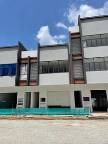 NEW 2 Sty Shoplot Meria Cyber Square Cyberjaya 24 x 70 FACE MAIN ROAD