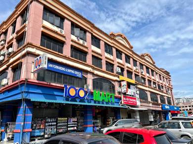CORNER 2ND FLOOR, Soho Apartmen, MJC