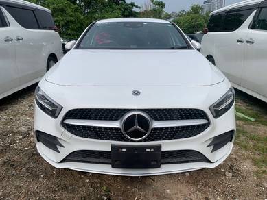 Mercedes Benz A180 1.3 AMG SEDAN (A)