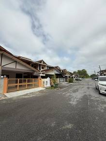 Very Well Maintained TABUAN HEIGHTS Double Storey Intermediate House