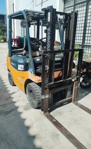 Toyota Gas and Petrol 1.5ton Forklift Auto