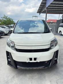 Toyota NOAH 2.0 GR SPORT 2021 (A)