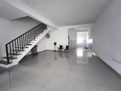 BASIC FURNISHED|NEW BRAND - 2 Storey Terrace Dayana Nilai Impian