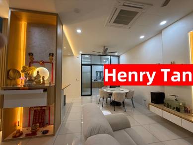 Fully Furnished Renovated Double Storey Terrace House at Hijauan Hills