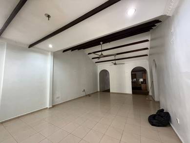 Semi-D House For Sale – SPACIOUS, COMFORTABLE & HIGH VALUE!