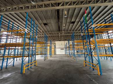 16000 sf with 20 car park Factory Warehouse in Bangi