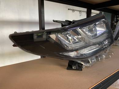 Toyota Alphard ANH30 original front headlamp