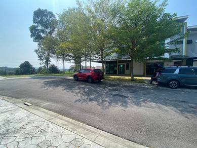 CORNER LOT RENOVATE 2 storey SUPERLINK Ficus Peak Denai Alam Shah Alam