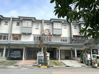 {BEST RENT}Bukit OUG Townhouse{Upper Unit}3+1 Room-Walk to LRT & SHOP