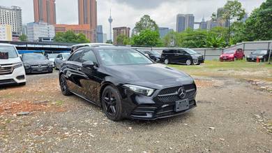 Mercedes Benz A250 2.0 AMG LINE (A)