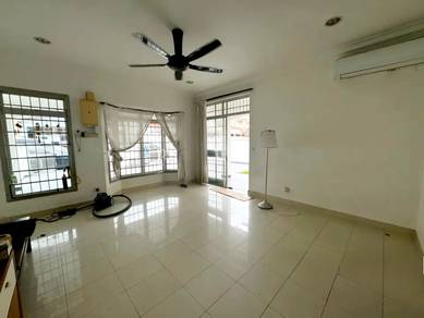 Double Storey 22x75 Freehold Bandar Bukit Puchong Kitchen Fully Extend