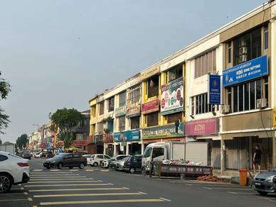 4 Storey Shoplot In Taman Puchong Utama Puchong For Sale