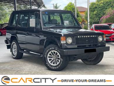 Mitsubishi PAJERO 2.6 SUV 4WD BOXY STYLE