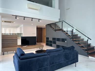 Luxurious Duplex 2 bedrooms At Lagenda, Town Area. Near Pullman