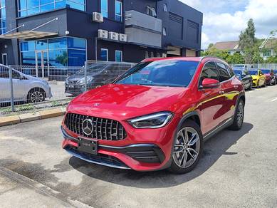 Mercedes Benz GLA35 2.0 AMG 4 MATIC (A)