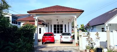 Bungalow Lot Setingkat, Kg Tun Razak, Bukit Katil, Melaka