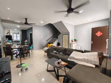 [Renovated] 2 Storey Terrace, Desa 7, Bandar Country Homes, Rawang