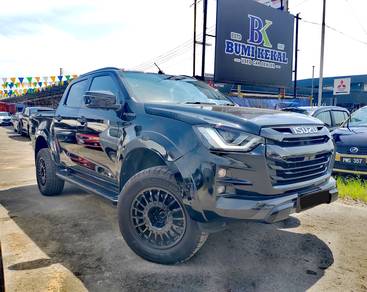 Isuzu D-MAX 3.0 V-CROSS  PREMIUM (A)