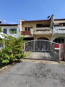 Double Storey Terrace Intermediate Taman Kotamas Templer for Sale