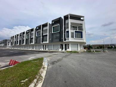 3 Storey Shop Corner Lot @ Emerald Business Park @ Facing Asutin Crest