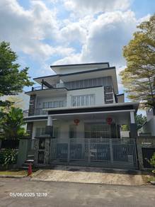 Fully Renovated 7 Years Old Bungalow House
