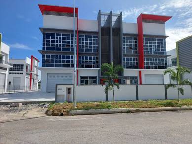 NEWLY BRAND 🔥 3 Storey Semi D Warehouse Factory Nusaputra Puchong