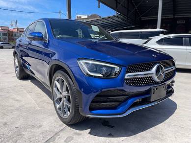 Mercedes Benz GLC300 4MATIC COUPE 2.0L (A)