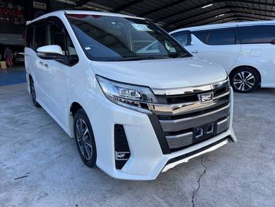 Toyota NOAH 2.0 SI (A)