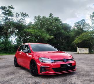-2022- Volkswagen GOLF 7.5 GTi 2.0 (A) EASY LOAN