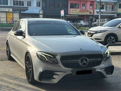 Mercedes Benz E300 2.0 AMG LINE (CKD) (A)