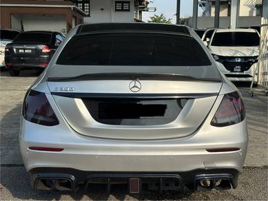 Mercedes Benz E300 2.0 AMG LINE (CKD) (A)