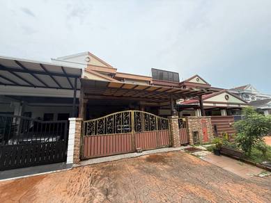 FACING OPEN RENOVATED 2 Storey Terrace Bukit Bandaraya U11 Shah Alam