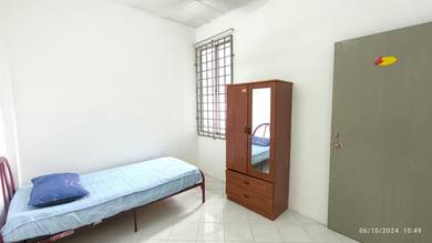 Room-for-rent-Seri-Kembangan-Selangor-3