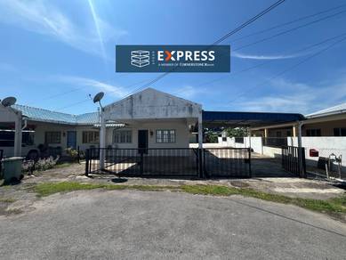 Single Storey Semi Detached House at Desa Pujut Permy Miri