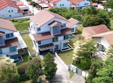 (TANAH LUAS) Bungalow 2.5 Sty, VILLA SAFIRA Saujana Impian Kajang