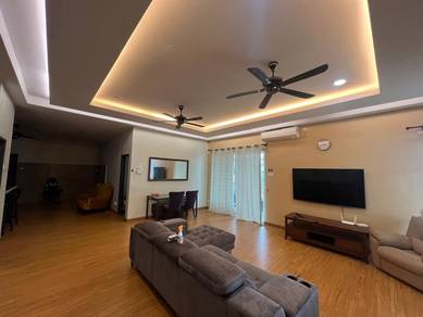 [TANAH BESAR & RENOVATED] CORNERLOT Semi D 2 Tgkt Lakefront P4 Kotasas