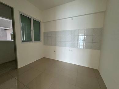 The Zen [BELOW MARKET PRICE] Seaview 2 carparks UPGRADED unit