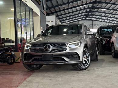 Mercedes Benz GLC300 2.0 4MATIC COUPE (A)