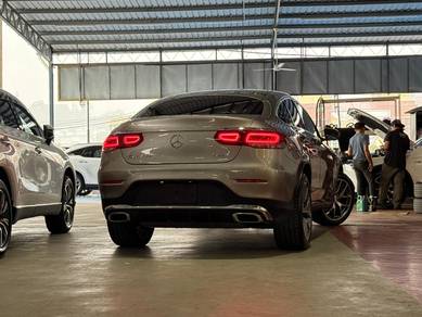 Mercedes Benz GLC300 2.0 4MATIC COUPE (A)