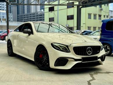 Mercedes Benz E300 COUPE AMG LINE 2.0 PREMIUM PLUS