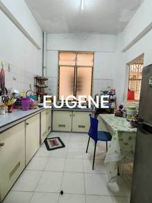 Mewah court renovated with 1 carpark area Batu Lanchang Jelutong