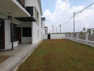 Ready to Move-in Double Storey Corner Lot Saujana KLIA Kota Warisan