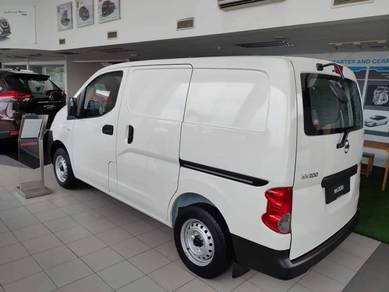 Nissan NV200 VANETTE 1.6 PANEL (M)